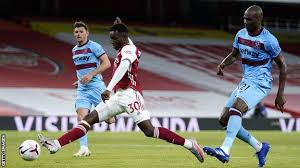 West ham united football club is an english professional football club based in stratford, east london, england, that compete in the premier league, the top tier of english football. Arsenal 2 1 West Ham United Eddie Nketiah S Late Goal Ensures Gunners Maintain 100 Start Bbc Sport