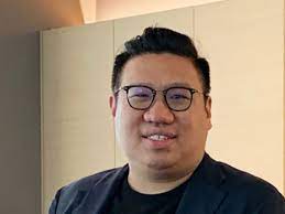Jun 29, 2021 · ng yu zhi, 34, director of envy asset management (eat) and envy global trading (egt), is said to have swindled investors into putting at least s$1 billion into nickel deals that never took place. Trader Ng Yu Zhi S Alleged 740 Million Fraud Jolts Singapore Bloomberg