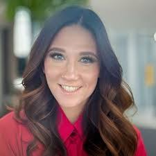 Emily Janisch's Instagram, Twitter & Facebook