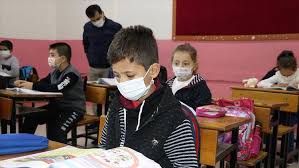 İşte, ortaokulların durumuyla ilgili ayrıntılar. Son Dakika Istanbul Ankara Ve Izmir De Okullar Acildi Mi Yuz Yuze Egitim Basladi Mi 5 6 7 Siniflar Ne Zaman Acilacak 2021 Son Dakika Milliyet