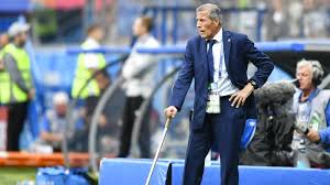 März 1947 in montevideo) ist ein ehemaliger uruguayischer fußballspieler, der heute als fußballtrainer tätig ist. Uruguay Coach Tabarez To Be Honored With Statue Sports China Daily