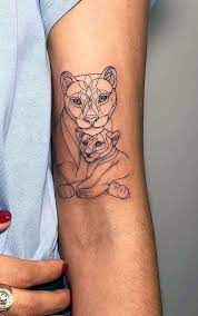 tatuagem leoa e filhote feminina | Tatuagem mulher, Tatuagem para filho, Tatuagens femininas no braço