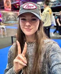 Billie Eilish Face Porn Lover on X: F1NN5TER face porn  t.coOE4syO9Q6e  X