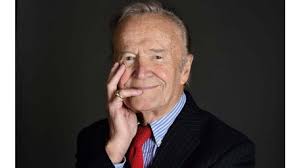 Cartoonist Stan 'Mac' McMurtry Gets Oldie of the Year Award