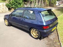Image result for Blue Sport 1995 Renault