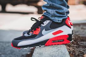 Nike Air Max 90 Reverse Infrared On Feet Sneaker Review Nike Shoes Air Max Nike Free Shoes Nike Air Max 90