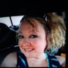 Amber Bryant's Instagram, Twitter & Facebook