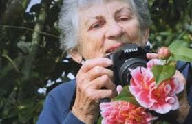 Obituary: Whanganui's Vonnie Cave remembered for photography, gardening