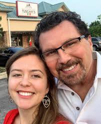 Darin Henderson's Instagram, Twitter & Facebook