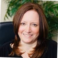 Lori Spooner's Instagram, Twitter & Facebook