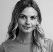 Newsies cast performs