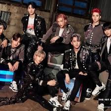 Stray kids facts stray kids (스트레이 키즈) is a south korean boy group under jyp entertainment. Stray Kids Tour Announcements 2021 2022 Notifications Dates Concerts Tickets Songkick
