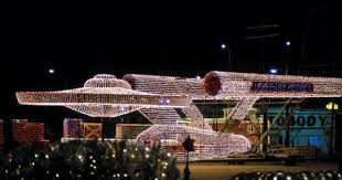 Festival Of Lights East Peoria Star Trek Christmas Star Trek Enterprise Uss Enterprise Star Trek