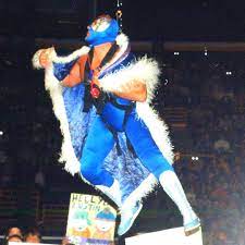 Owen hart was one of the most likeable personalities in sports entertainment. Vice The Tragic Death Of Owen Hart In The Ring Facebook
