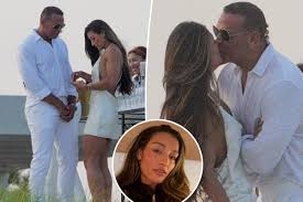 Exclusive | Alex Rodriguez dating fitness trainer, pair spotted in Hamptons