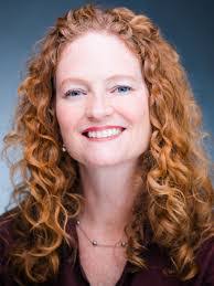 Jennifer Coates's Instagram, Twitter & Facebook