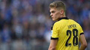 Join the discussion or compare with others! Bundesliga Matthias Ginter Die Perfekte Losung Borussia Dortmund
