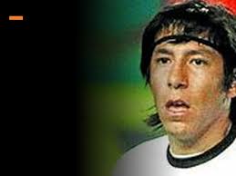 Brian Sarmiento: fichajes en el nombre del padre