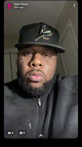 Isaac Keith's Instagram, Twitter & Facebook