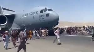 O avião da força aérea do afeganistão foi abatido pelo sistema de defesa aérea uzbeque ao tentar violar a fronteira do uzbequistão, disse à sputnik o ministério da defesa do país. H2ys2u87m2p47m