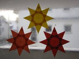 Kleiner Stern Aus Transparentpapier Sterne Basteln Stern Basteln Einfach Sterne Basteln Mit Kindern