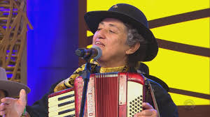 Berenice da conceição azambuja é uma cantora, compositora e instrumentista brasileira de música nativista. Berenice Azambuja Morre Aos 69 Anos Em Passo Fundo Noticia Hoje