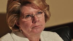 KeyCorp CEO Beth Mooney: Banks must adapt to technology or face extinction 