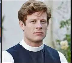 Favs to pick up the License to Kill role:- 1. Theo James: 40yrs old 2.  Aaron Taylor-Johnson: 34 3. James Norton: 39 4. Henry Cavill: 41 (personal  favourite 👍) 5. Harris Dickinson: 28 6. James Lowden: 34 7. Callum Turner:  35 8. Paul Mescal: 29