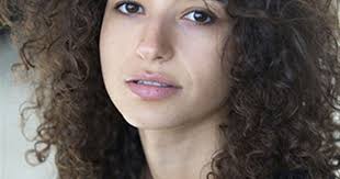 Pauline LAULHE- Fiche Artiste