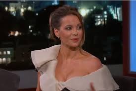 Kate Beckinsale na internetu naišla na svoje gole slike, odmah ih je  poslala - majci! - Večernji.hr