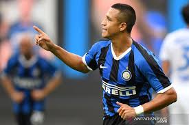 Alexis sánchez was born on december 19, 1988 in tocopilla, antofagasta, chile as alexis alejandro sánchez sánchez. Inter Konfirmasi Telah Resmi Rekrut Alexis Sanchez Antara News