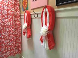 Looking for some cool diy bathroom decor ideas, ones that fit your budget? Exclusive Diy Bathroom Towel Decoration Ideas Live Enhanced