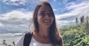 Não curti todos os vídeos de uma vez pfv ❤ @eullaissouza_. Ex Ginasta Lais Souza Fica De Pe E Mostra Superacao Parecia Impossivel