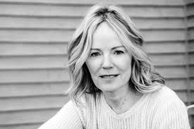 Still Writing: The Perils and Pleasures of a Creative Life by Dani Shapiro 