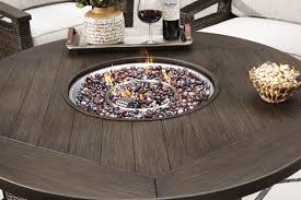 Swimming pool, internet, air conditioning, hot tub, fireplace, tv, satellite or cable, washer & dryer, children welcome, parking, no smoking, heater bedrooms: Paradise Trail Patio Fire Pit Table