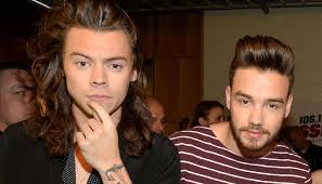 Liam was born in wolverhampton, west midland, england, uk to, parents, geoff and karen payne. K D995dgpinc0m