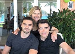 Discover tono mauri net worth, biography, age, height, dating, wiki. Conoce Mas Sobre Antonio Mauri