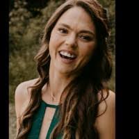 Mercedes Reynolds's Instagram, Twitter & Facebook