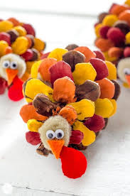 Pine Cone Turkey Craft Easy Thanksgiving Crafts For Kids These Fun Crafts Thanksgiving Crafts Decorations Thanksgiving Crafts For Kids Thanksgiving Crafts