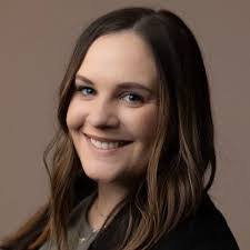 Amanda Metzner's Instagram, Twitter & Facebook