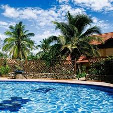 Savor the glorious pantai batu buruk kuala terengganu is undoubtedly the most famous beach in terengganu, with white sandy beaches and swaying casuarinas lining up. Batu Burok Beach Resort Deals Booking Zw Wego Com