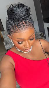 Your boho human hair wigs love water. To maintain your wig, get a spray  bottle, mix in water and conditioner and spray generously DAILY, then leave  to air dry This hair is