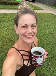 Pairing coffee with earthing and morning light