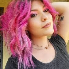 Tiffany Pfaff's Instagram, Twitter & Facebook