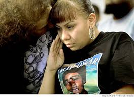 Grant took picture of Mehserle, prosecutor says