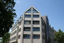 Helle räume, außenjalousien an allen fenstern, separate küche, modernes wannenbad und ein sonnenbalkon mit blick in das gartenähnlich angelegte carrée mit sonnenterrasse. 2 Raumwohnung Mit Balkon In Leipzig Gohlis In Leipzig Auf Kleinanzeigen De