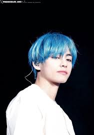 V Taehyung Bts Mavi Sac Modelleri Unluler Wattpad