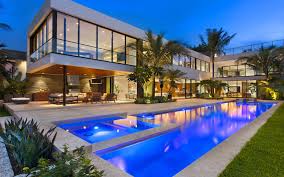 It is the third most populous metropolis on the east coast of the united states. Modern Miami Beach House With Tropical Beauty In Florida Home Design Lover