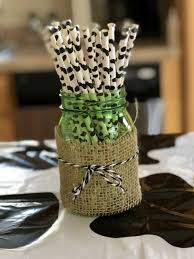 Favors are an inexpensive way to thank your guests and personalize an element of your wedding in a way that represents you and your fiance. Farm Birthday Party Ideas Fun365