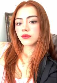 Aurafire: La Locura de Ser Uno Mismo